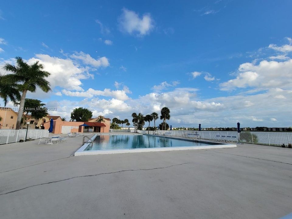 Clubhouse Pool