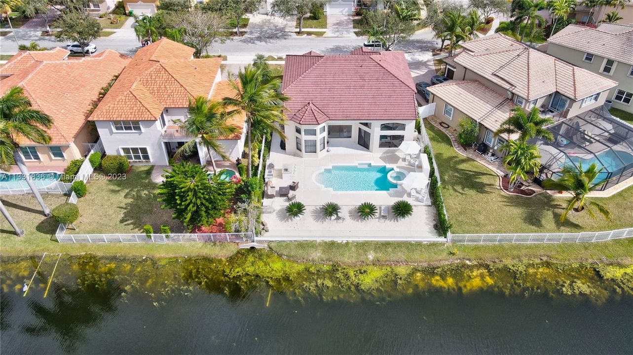 Recently Sold: $1,500,000 (5 beds, 3 baths, 3285 Square Feet)