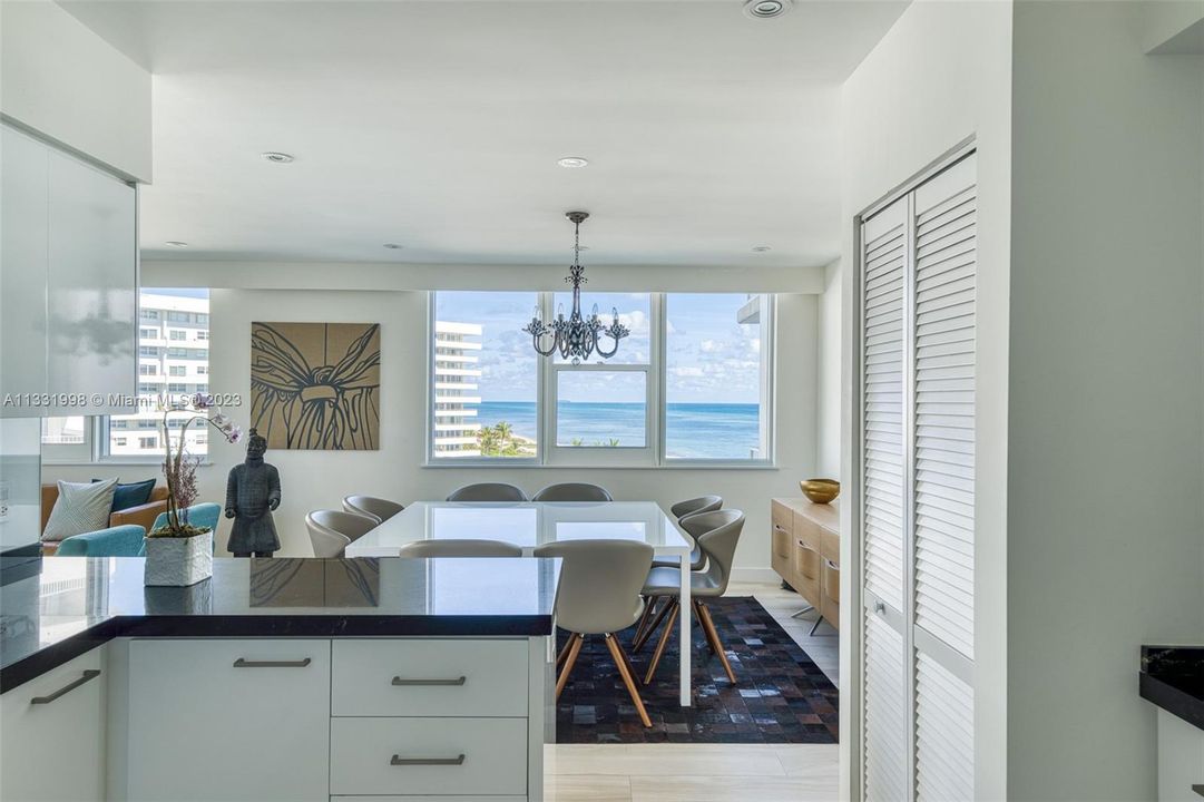 Recently Sold: $1,470,000 (2 beds, 2 baths, 1619 Square Feet)