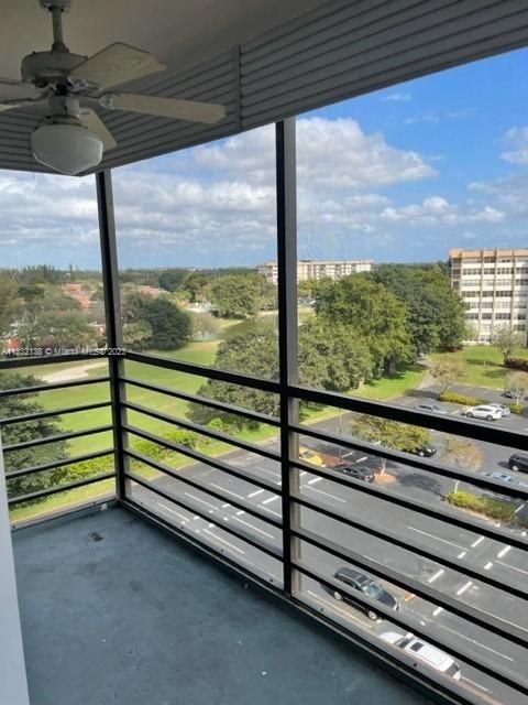 Recientemente alquilado: $1,700 (1 camas, 1 baños, 740 Pies cuadrados)