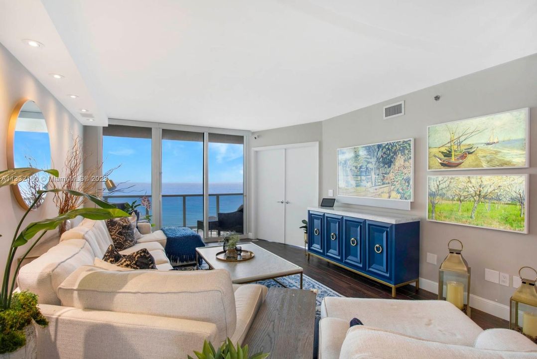 Recently Sold: $1,632,500 (3 beds, 3 baths, 1756 Square Feet)