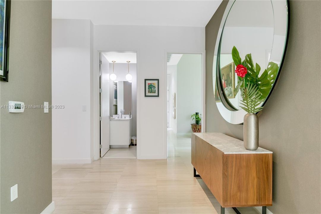 Recently Sold: $3,650,000 (3 beds, 3 baths, 2558 Square Feet)