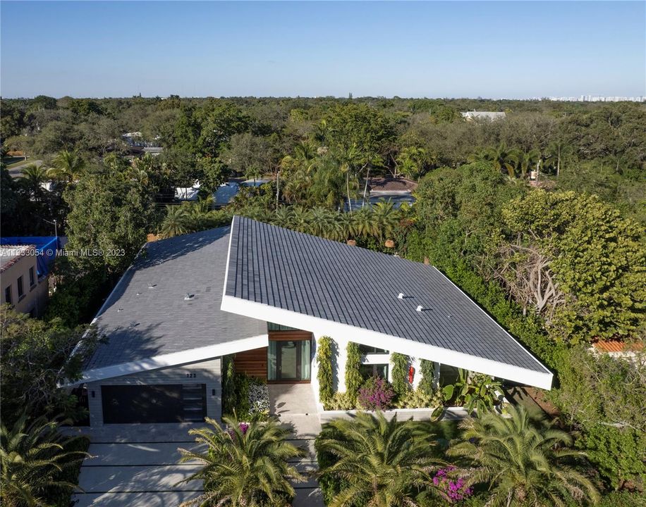 Recently Sold: $4,500,000 (4 beds, 4 baths, 2972 Square Feet)
