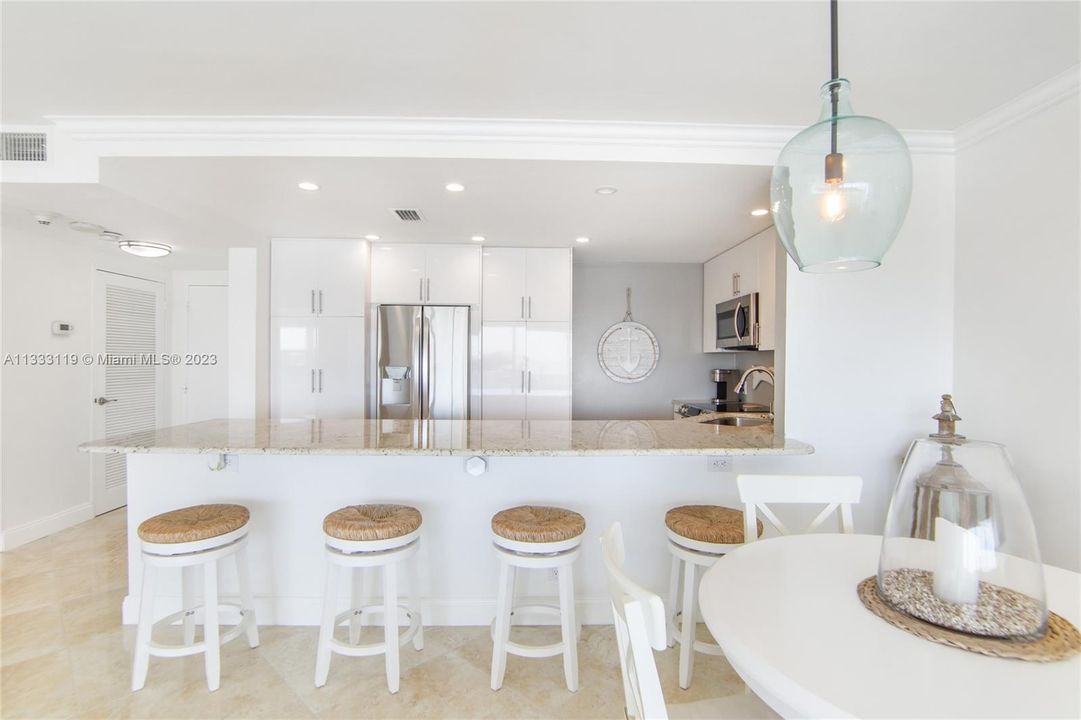Recently Sold: $575,000 (1 beds, 1 baths, 900 Square Feet)