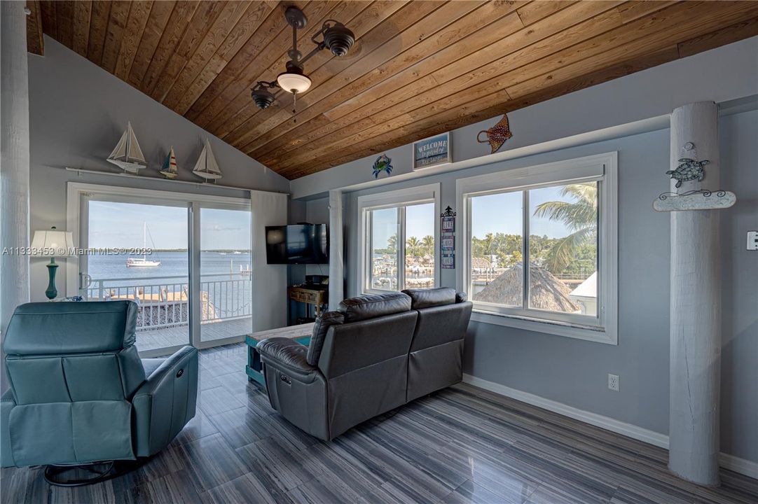 Recently Sold: $1,599,000 (2 beds, 2 baths, 0 Square Feet)