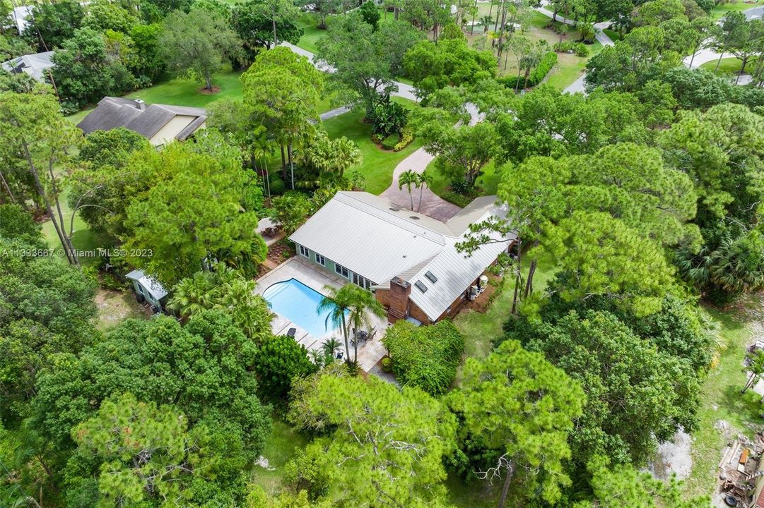 Recently Sold: $1,000,000 (3 beds, 2 baths, 2994 Square Feet)