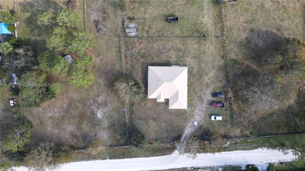 最近售出: $480,000 (4 贝兹, 3 浴室, 1984 平方英尺)