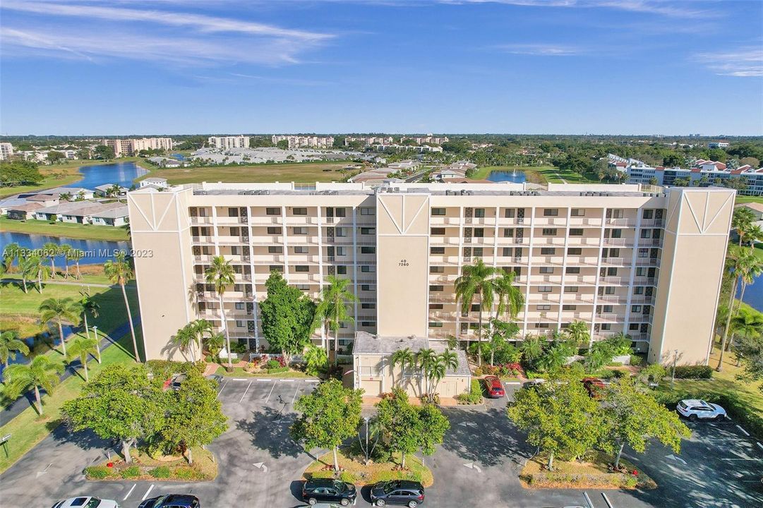 Vendido Recientemente: $200,000 (2 camas, 2 baños, 1230 Pies cuadrados)