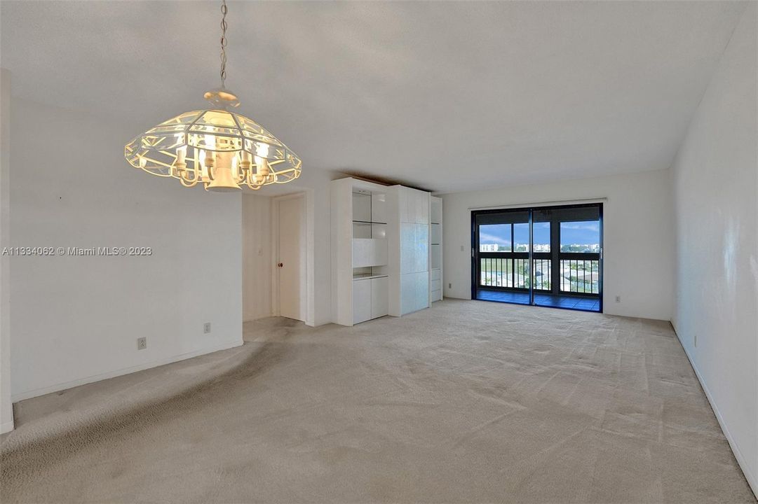 Vendido Recientemente: $200,000 (2 camas, 2 baños, 1230 Pies cuadrados)