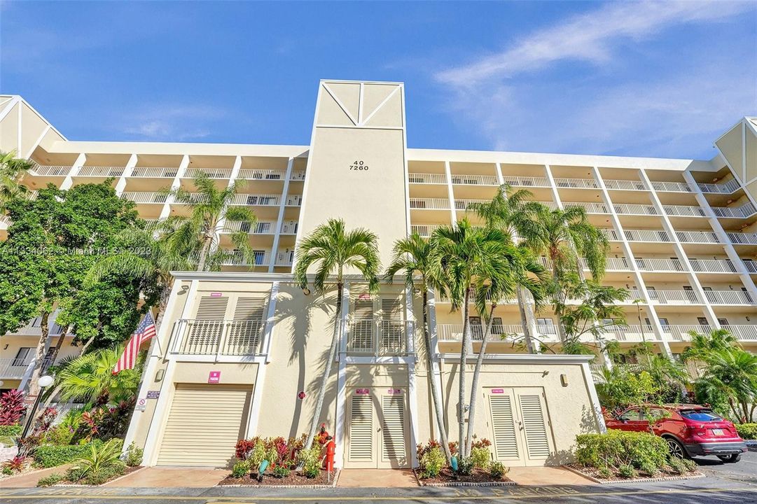 Vendido Recientemente: $200,000 (2 camas, 2 baños, 1230 Pies cuadrados)
