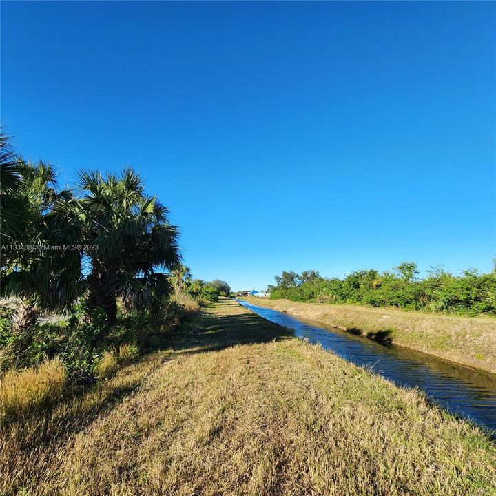 Recently Sold: $32,000 (0.25 acres)