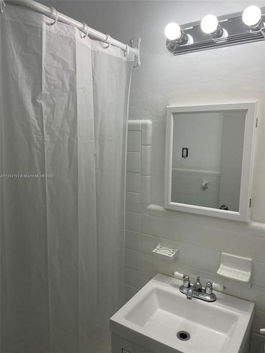 Недавно арендовано: $1,850 (1 спален, 1 ванн, 490 Квадратных фут)