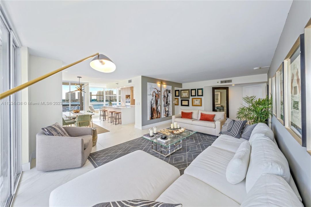 Recently Sold: $1,200,000 (3 beds, 3 baths, 1694 Square Feet)