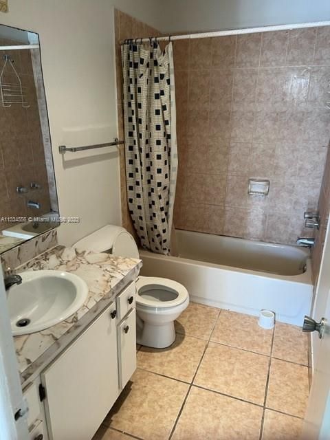 Recently Rented: $1,300 (1 beds, 1 baths, 800 Square Feet)