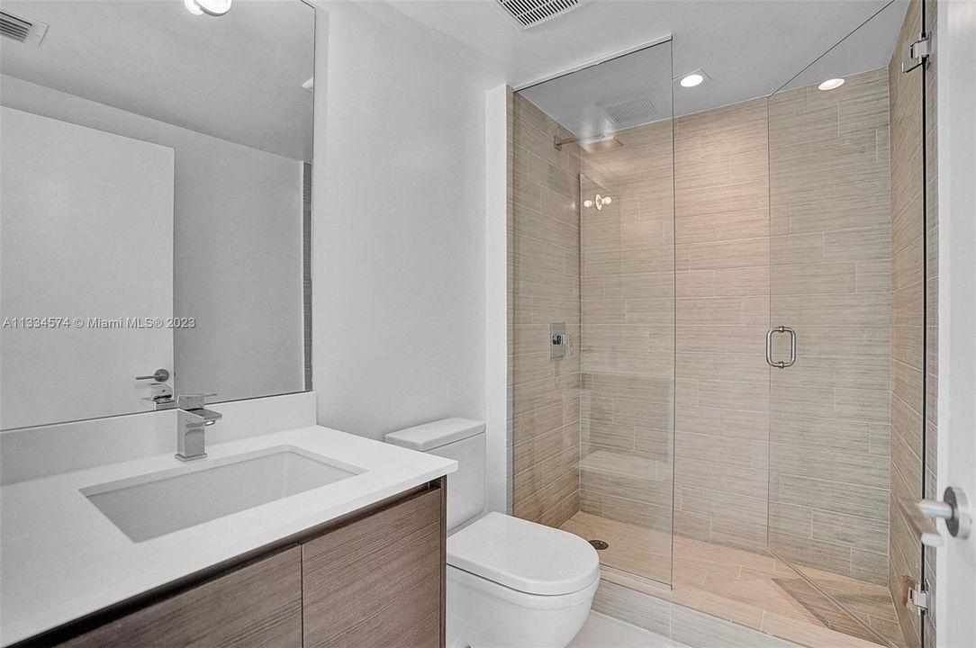 最近租的: $5,900 (2 贝兹, 3 浴室, 1541 平方英尺)
