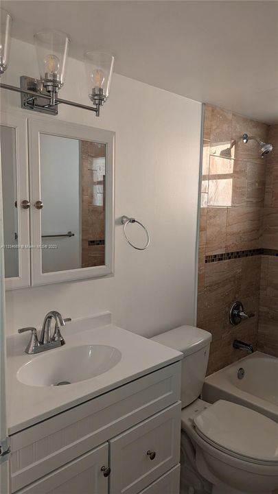 Недавно арендовано: $2,300 (2 спален, 1 ванн, 3508 Квадратных фут)