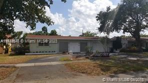 Recently Sold: $725,000 (3 beds, 2 baths, 1974 Square Feet)