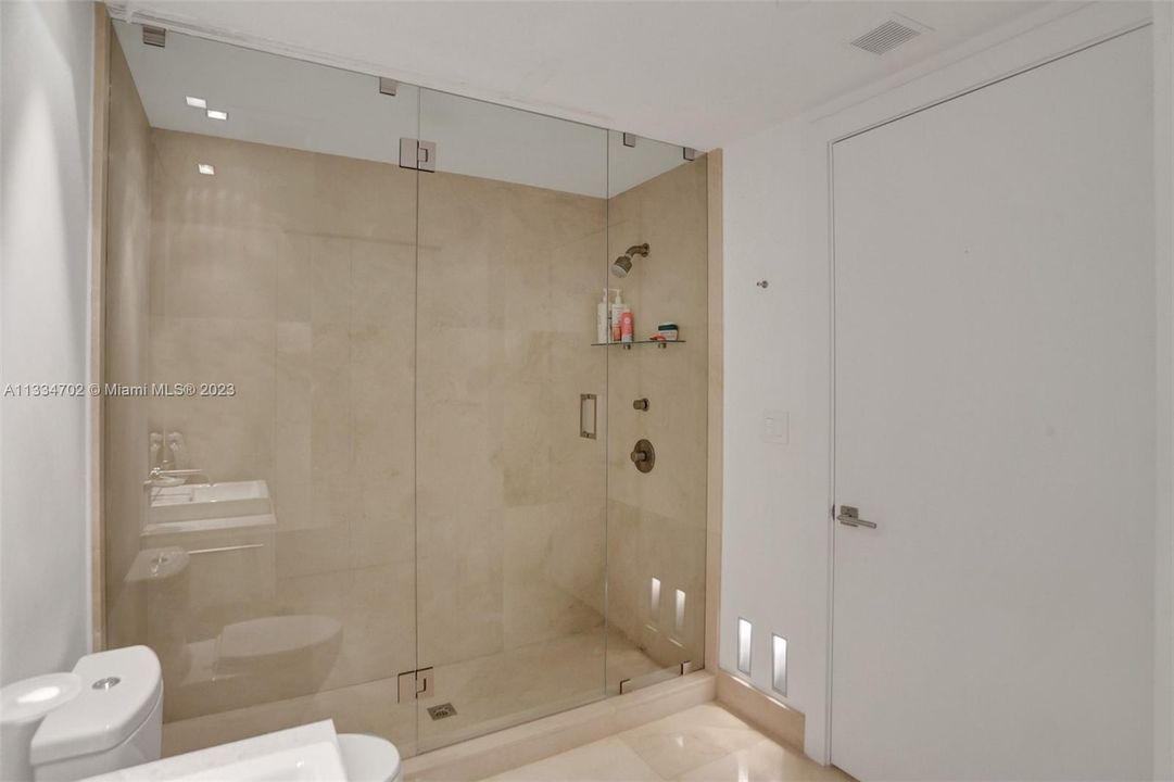 Недавно арендовано: $12,000 (3 спален, 3 ванн, 2710 Квадратных фут)