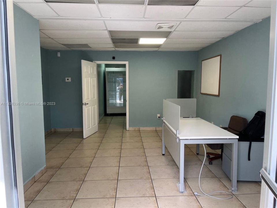 Recently Rented: $3,000 (0 beds, 0 baths, 0 Square Feet)