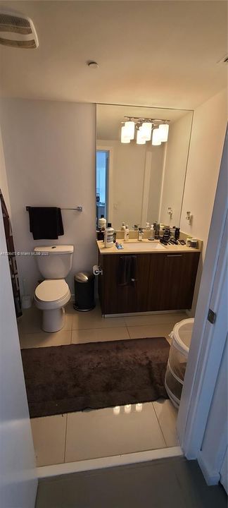 Недавно арендовано: $3,150 (2 спален, 2 ванн, 960 Квадратных фут)