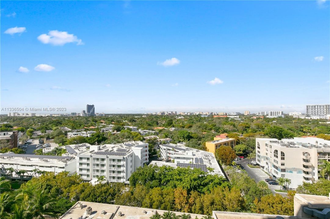 Recently Sold: $1,599,990 (2 beds, 2 baths, 2028 Square Feet)