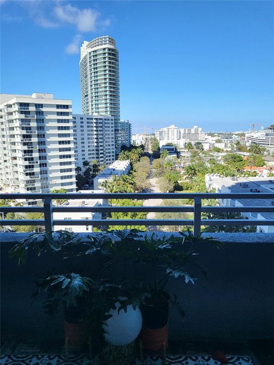 Recently Sold: $508,000 (1 beds, 1 baths, 793 Square Feet)