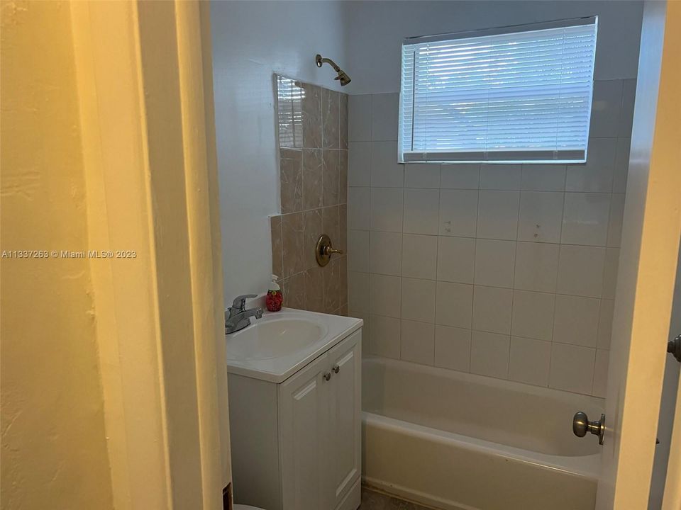 Недавно арендовано: $2,850 (3 спален, 2 ванн, 1068 Квадратных фут)