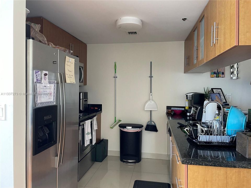 Recently Rented: $3,500 (3 beds, 2 baths, 1146 Square Feet)