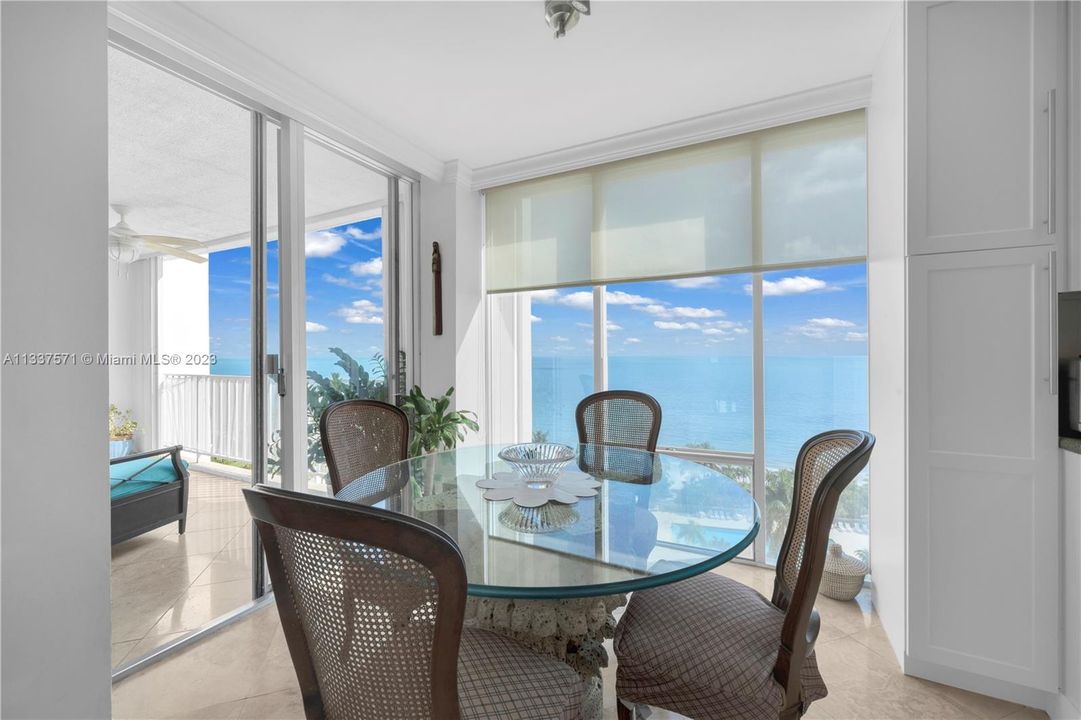 Recently Sold: $1,699,000 (2 beds, 2 baths, 1875 Square Feet)