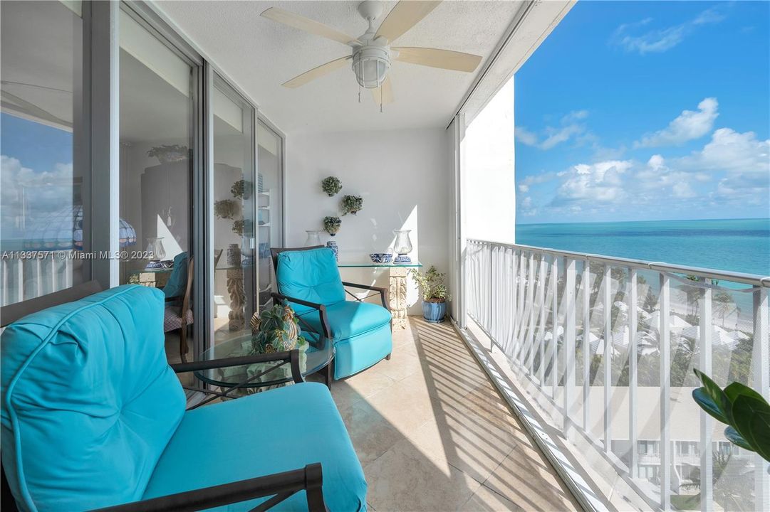 Recently Sold: $1,699,000 (2 beds, 2 baths, 1875 Square Feet)