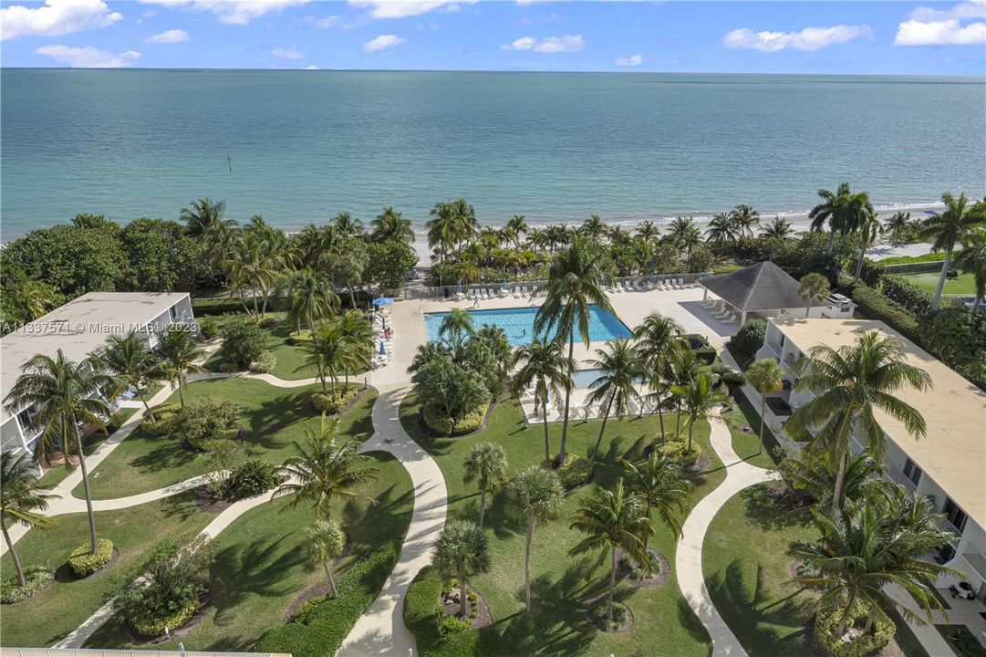 Recently Sold: $1,699,000 (2 beds, 2 baths, 1875 Square Feet)