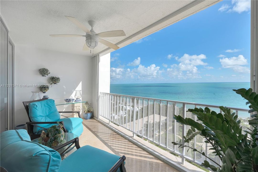 Recently Sold: $1,699,000 (2 beds, 2 baths, 1875 Square Feet)