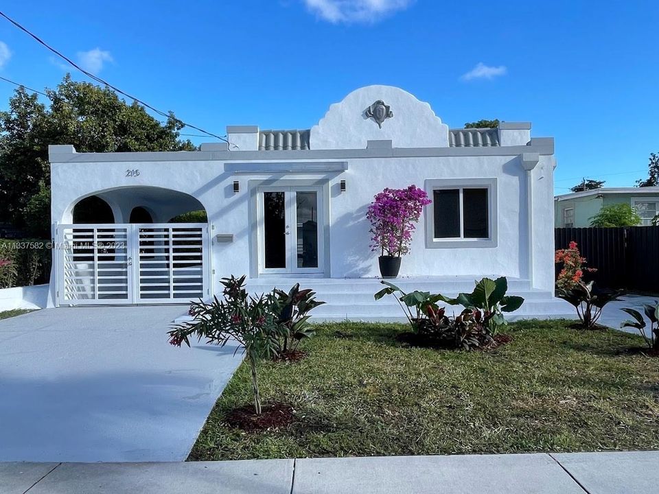 Recently Sold: $975,000 (4 beds, 3 baths, 0 Square Feet)