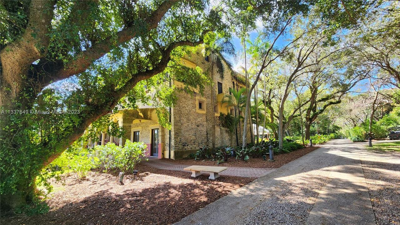 Deering Estate within walking distance