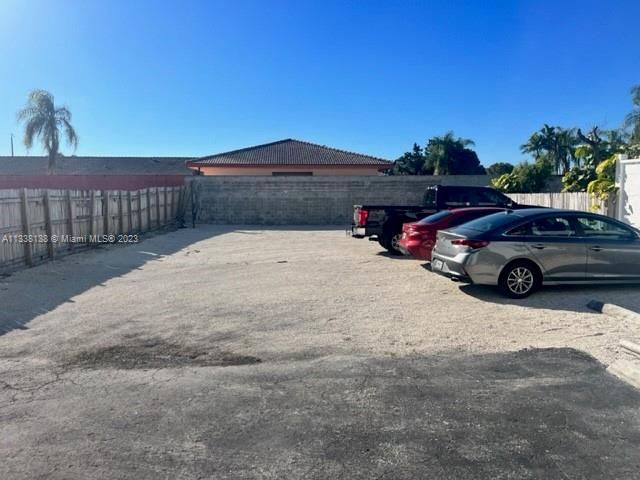 Недавно арендовано: $4,200 (0 спален, 0 ванн, 0 Квадратных фут)