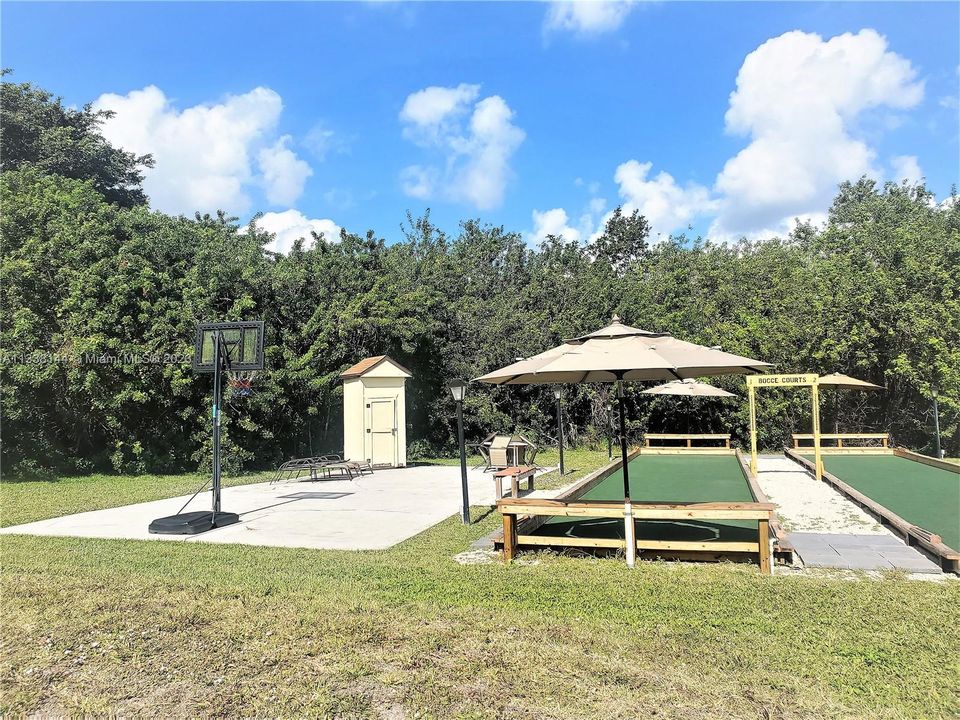 Недавно продано: $285,000 (2 спален, 2 ванн, 1107 Квадратных фут)