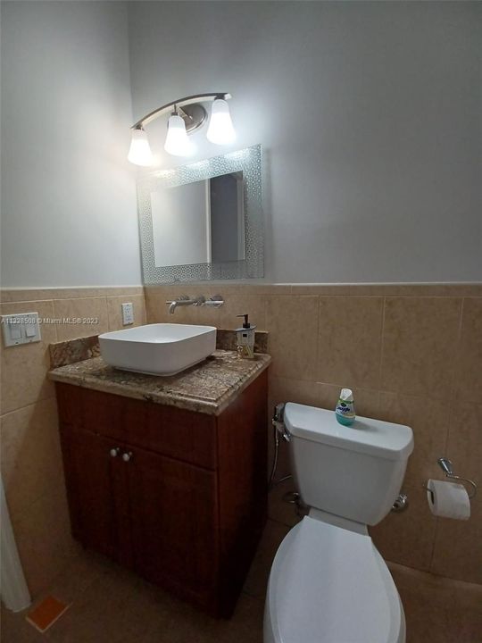 Recently Rented: $5,500 (4 beds, 4 baths, 2861 Square Feet)