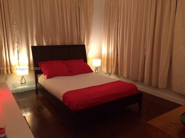 Recently Rented: $2,500 (1 beds, 1 baths, 648 Square Feet)