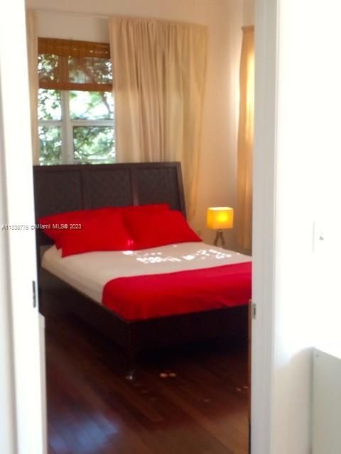 Recently Rented: $2,500 (1 beds, 1 baths, 648 Square Feet)