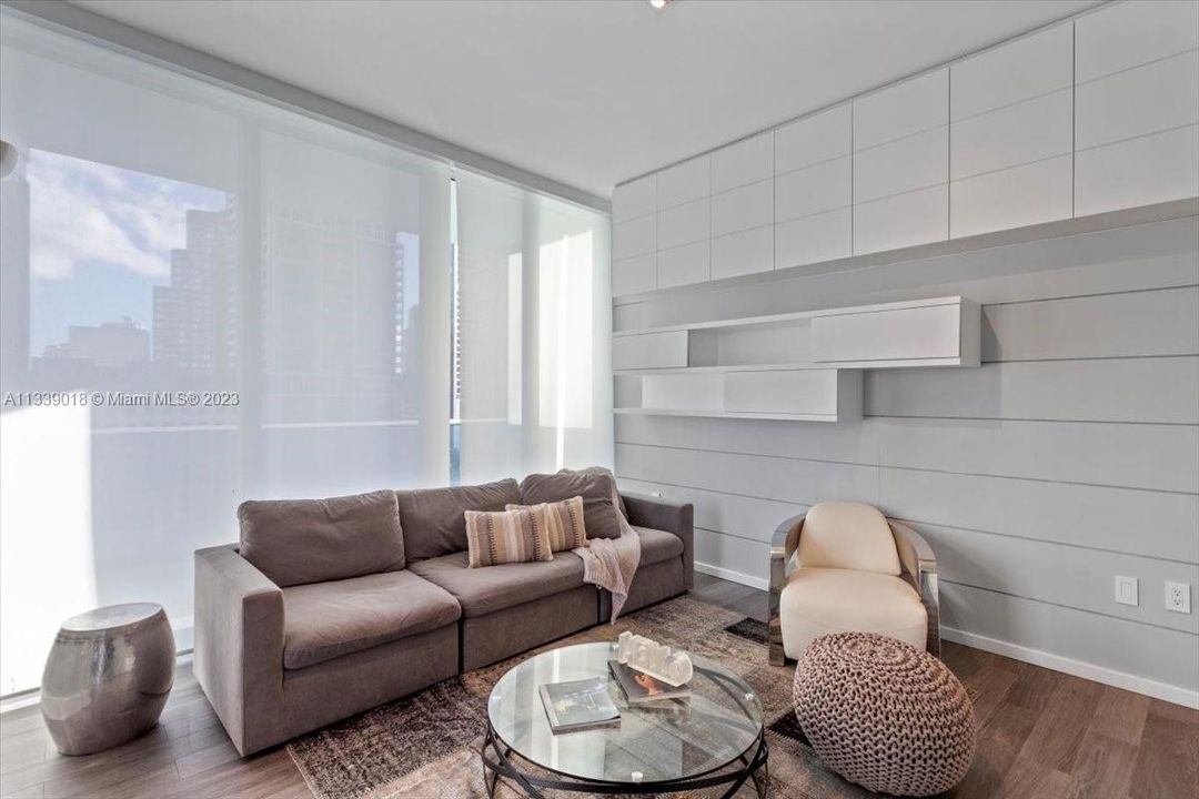 Recently Sold: $1,800,000 (3 beds, 3 baths, 0 Square Feet)