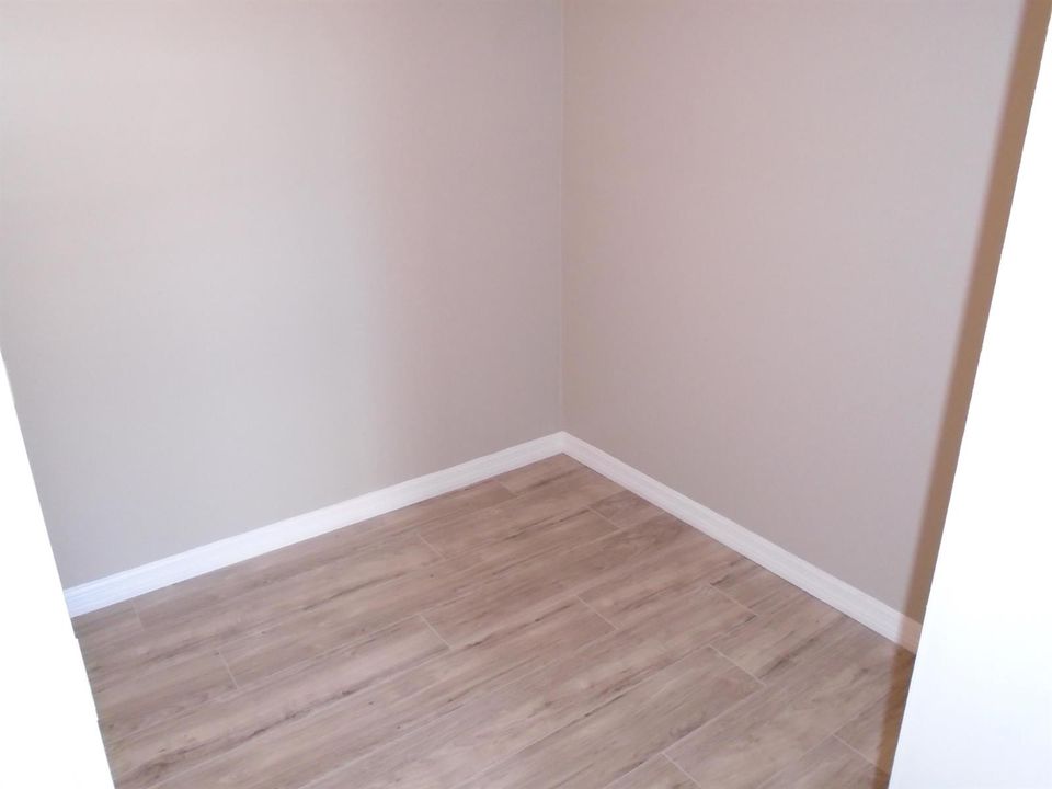 Add. room