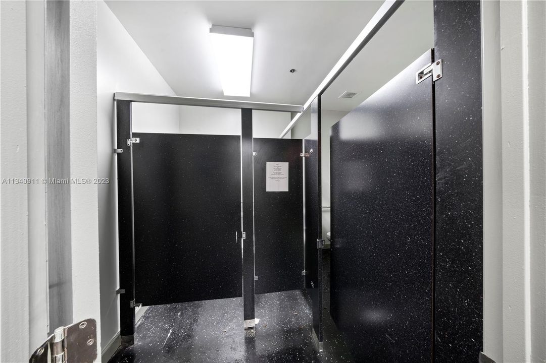 Recently Rented: $18,000 (0 beds, 0 baths, 0 Square Feet)