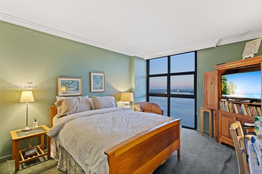 Недавно продано: $890,000 (2 спален, 2 ванн, 1154 Квадратных фут)