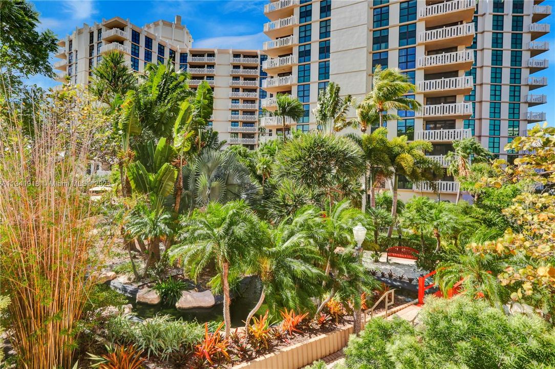 Recently Sold: $1,350,000 (2 beds, 2 baths, 1782 Square Feet)