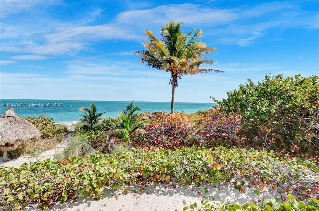 Recently Sold: $1,350,000 (2 beds, 2 baths, 1782 Square Feet)