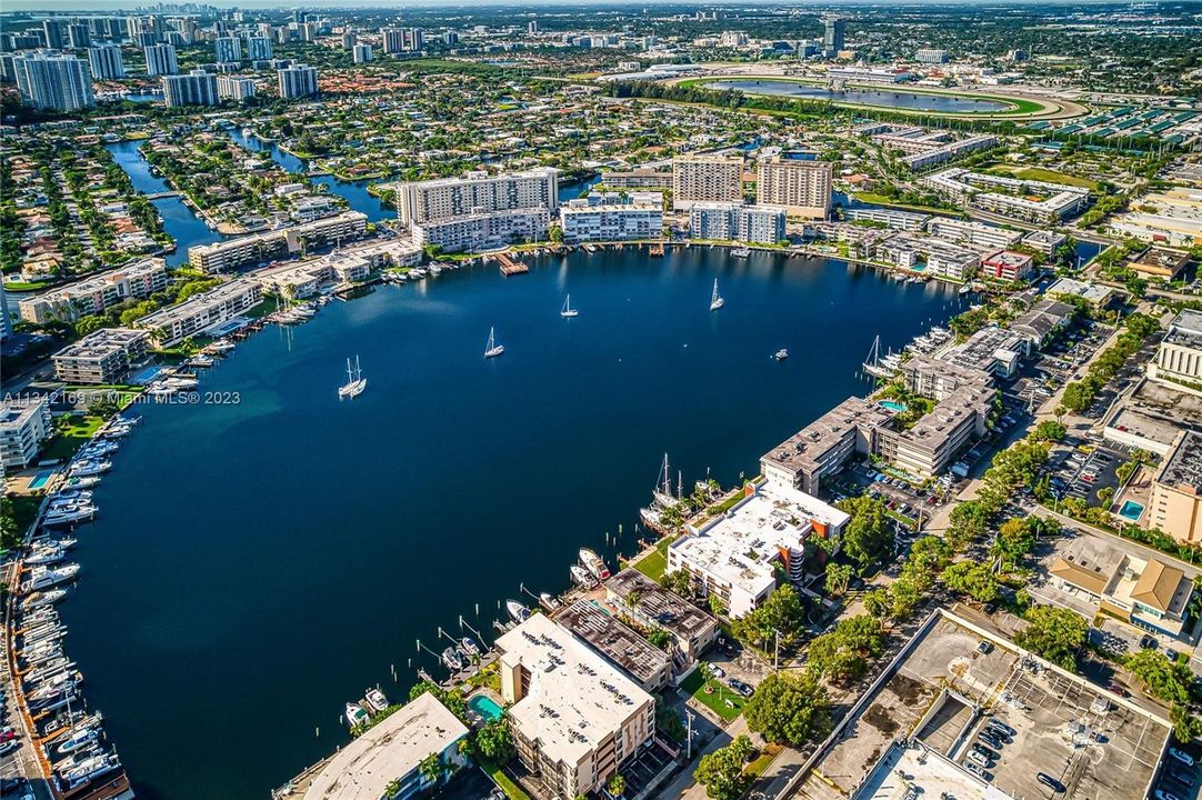 Vendido Recientemente: $4,300,000 (0 camas, 0 baños, 11049 Pies cuadrados)