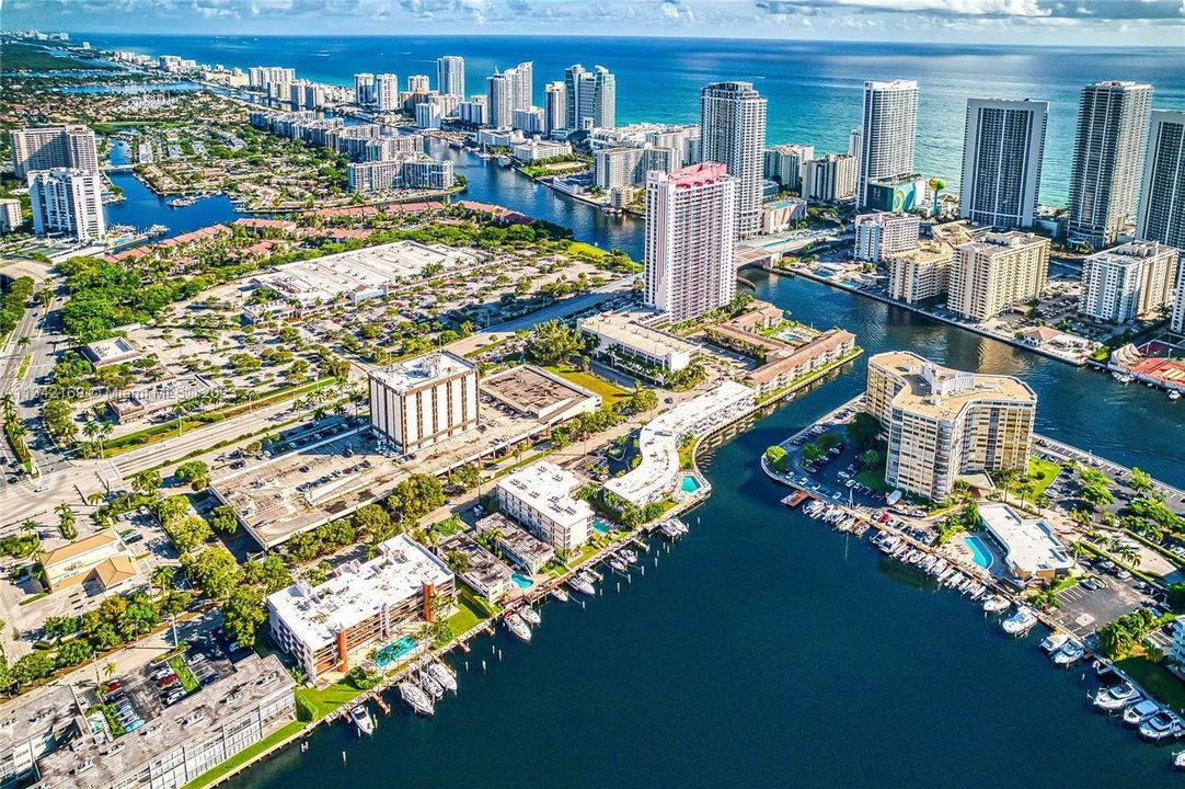 Vendido Recientemente: $4,300,000 (0 camas, 0 baños, 11049 Pies cuadrados)