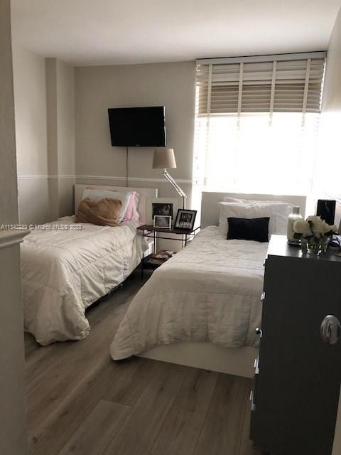 Recently Rented: $3,200 (2 beds, 2 baths, 1145 Square Feet)