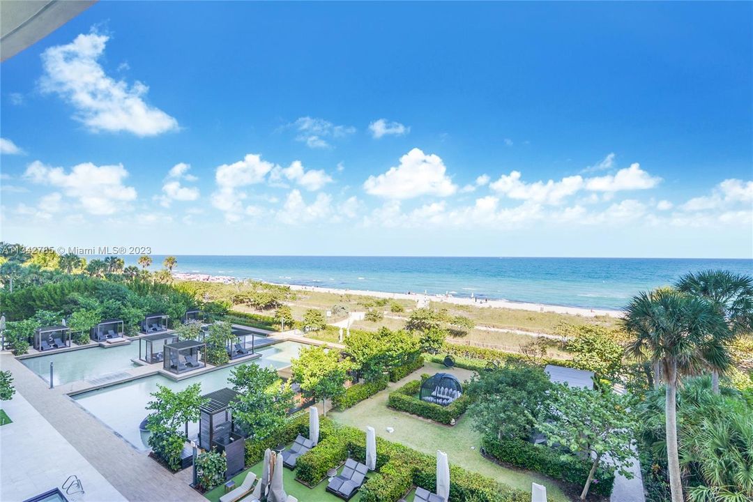 Recently Sold: $21,500,000 (4 beds, 5 baths, 5720 Square Feet)