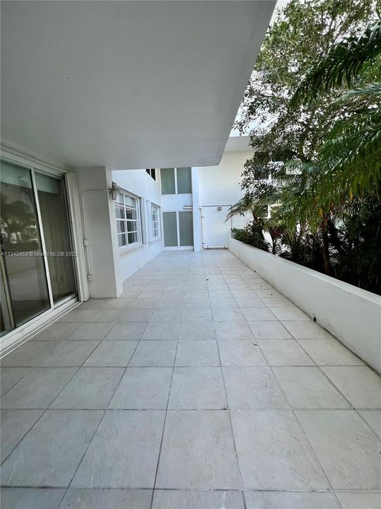 Recently Sold: $980,000 (2 beds, 2 baths, 1260 Square Feet)